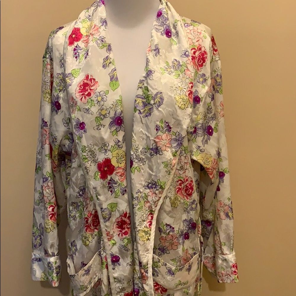 Vintage Victoria’s Secret robe.
